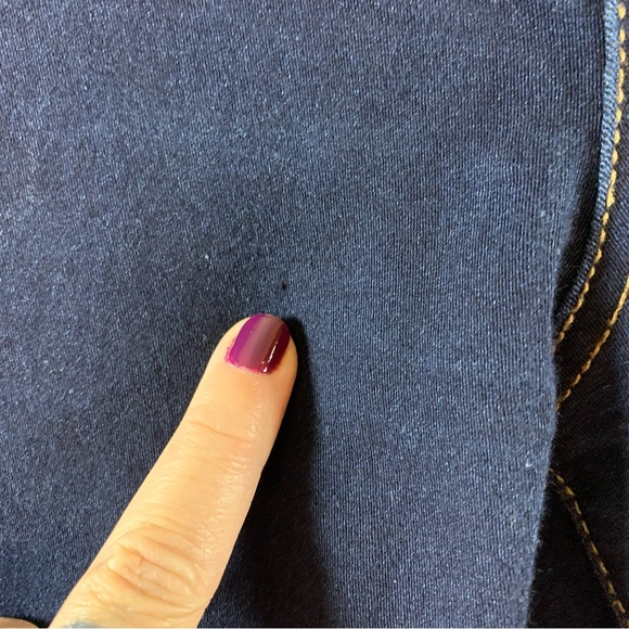 Dark Wash Skinny Ankle Crop Jeans - Picture 13 of 13